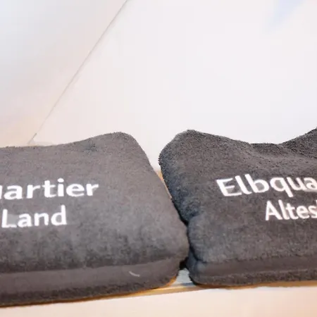Elbquartier Altesland 게스트하우스 3*